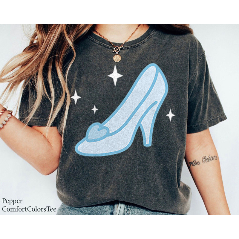 Cinderella Glass Slipper Sparkle Shirt Family Matching Walt Disney World Shirt Gift Ideas Men Women.jpg