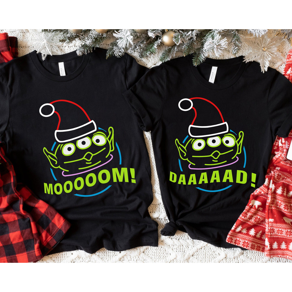 Custom Couple Toy Story Oooooh Alien MOM DAD Merry Christmas Shirt Family Matching Walt Disney World Shirt Gift Ideas Men Women.jpg