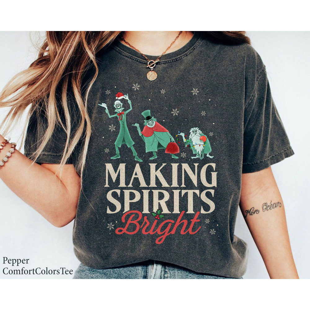 Making Spirits Bright Hitchhiking Ghosts Santa Hat Merry Christmas Haunted Mansion Shirt Family Matching Walt Disney World Shirt Gift Ideas.jpg