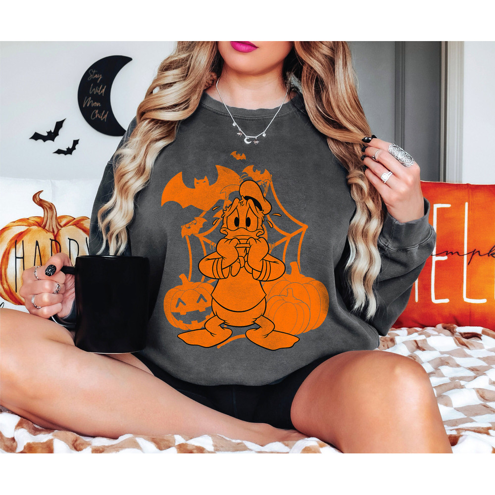 Mickey & Friends Halloween Donald Duck Pumpkins Shirt Walt Disney World Shirt Gift Ideas Men Women.jpg