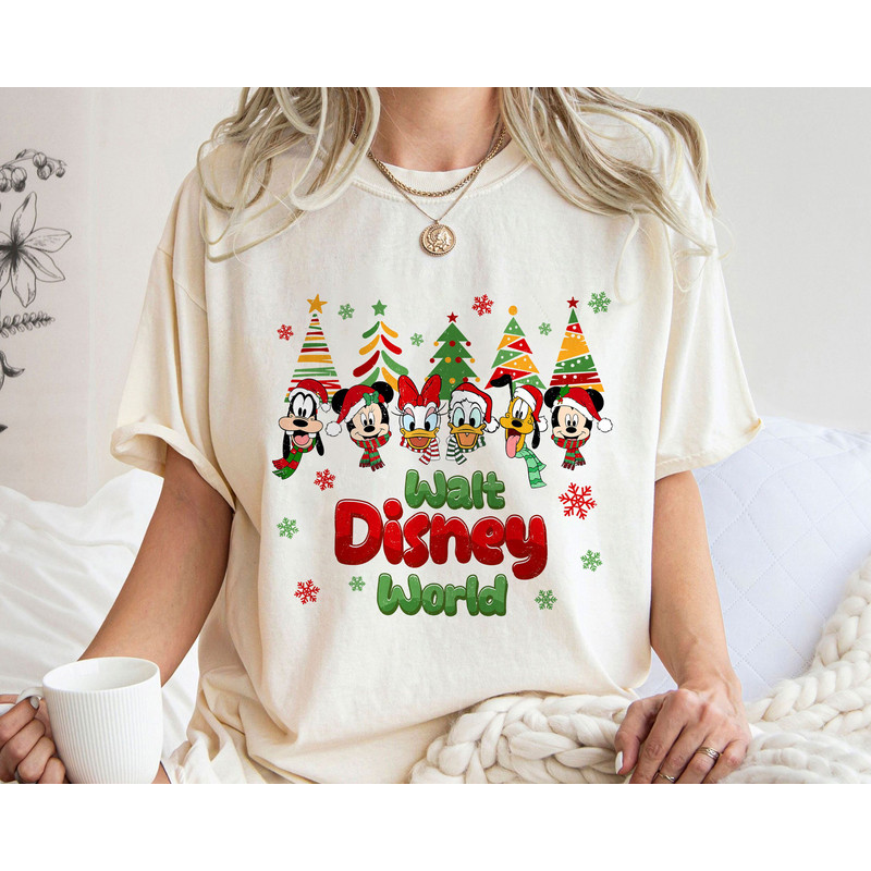 Mickey And Friends A Very Merry Christmas Tree Shirt Family Matching Walt Disney World Shirt Gift Ideas Men Women.jpg
