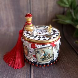 Red Alice jewelry box, Box with White,Ring holder,Alice in Wonderland, Round jewelry box,Wedding ring Box,Free shipping
