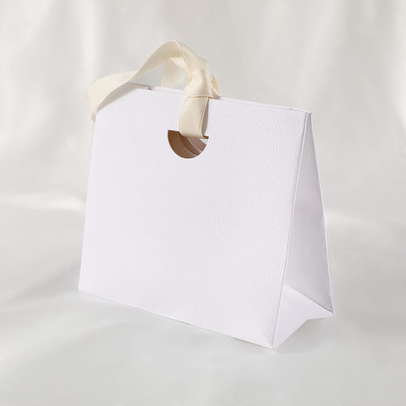 Elegant Paper Jewelry Packaging Tote Bags Stylish Lipstick Storage Handbag For Weddings Parties Gi 9