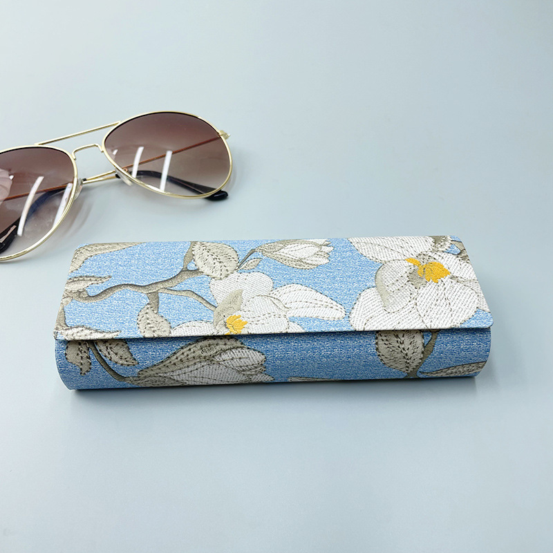 Chinese Style Embroidery Glasses Storage Case For Women Students 3