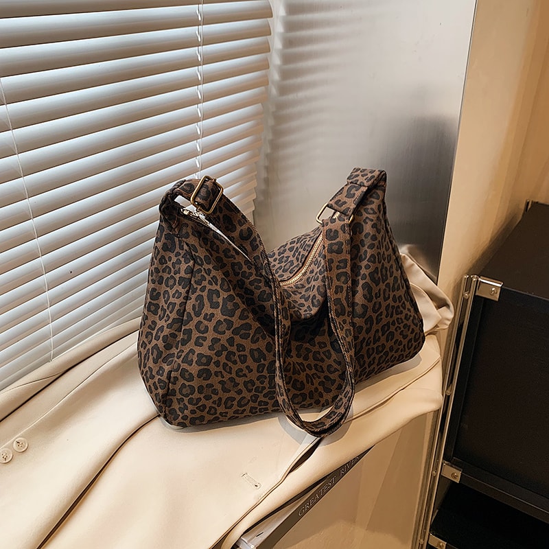 Trendy Casual Leopard Print Crossbody Bag For Women Large Capacity Shoulder Bag For Outings Commut 6