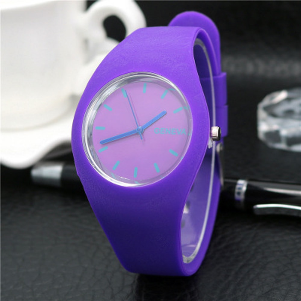 Luxury Waterproof Ultra Thin Women's Quartz Watch Elegant Design for Fashion Forward Ladies