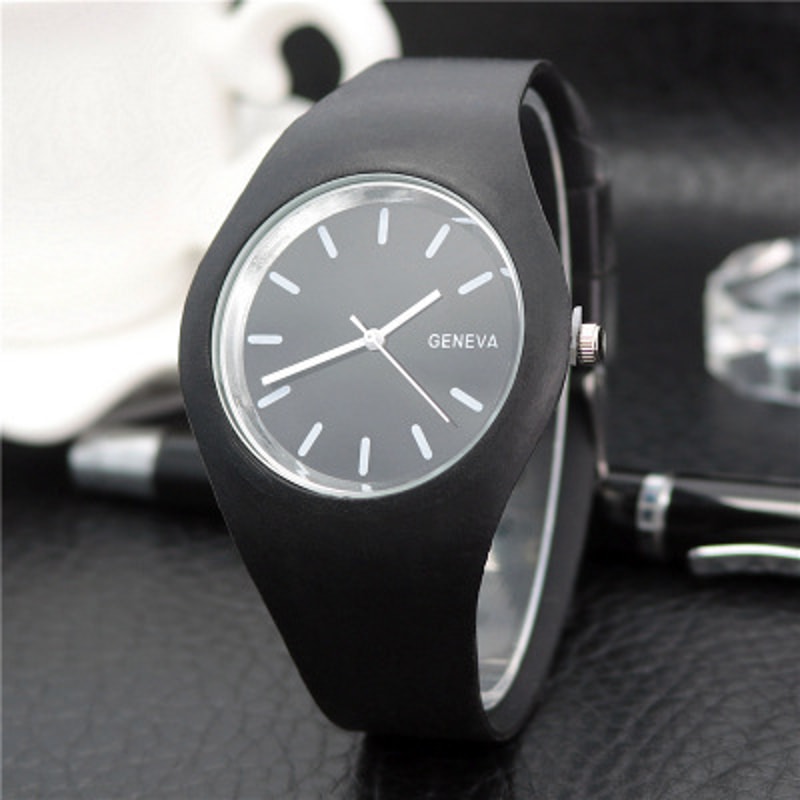 Luxury Waterproof Ultra Thin Women's Quartz Watch Elegant Design for Fashion Forward Ladies