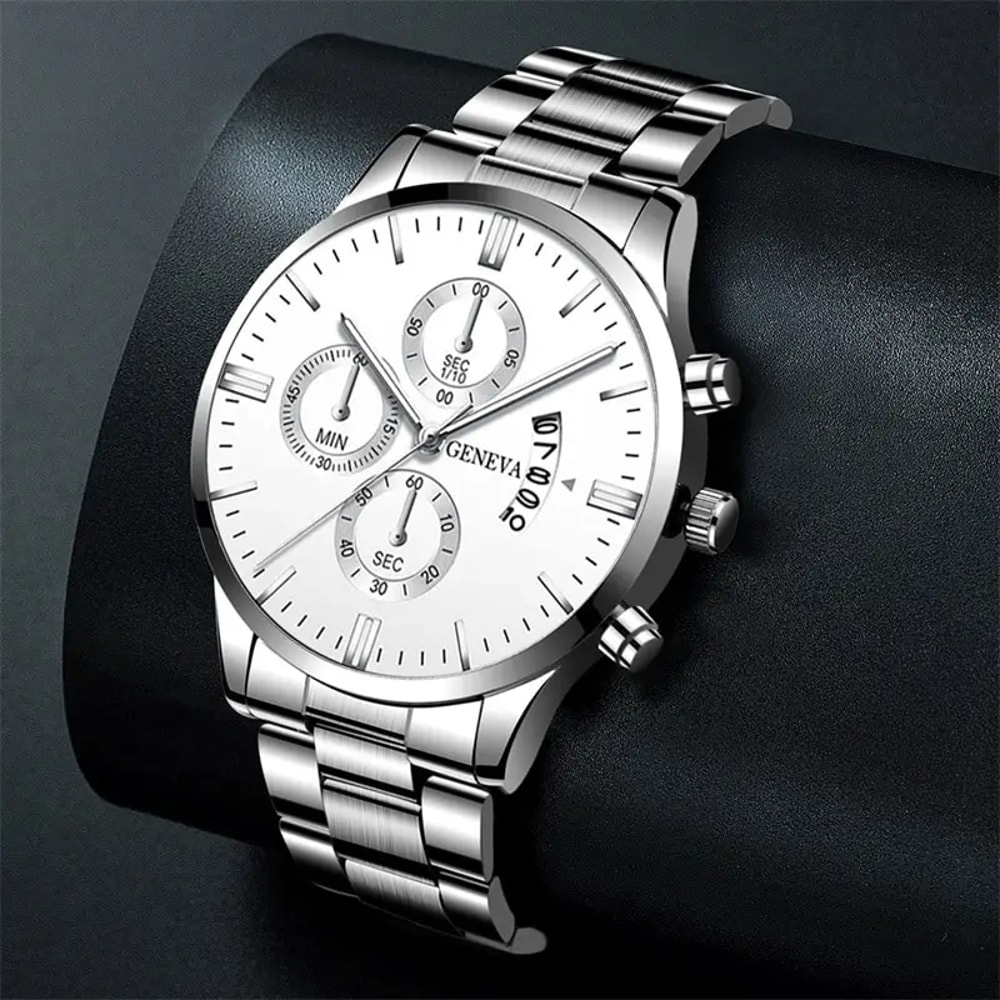 Mens Stainless Steel Quartz Watch Sleek Silver Design Ideal for Business & Sports
