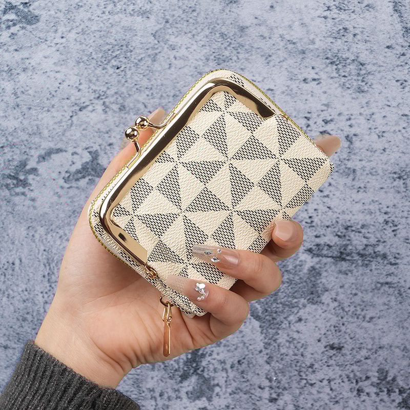 Stylish Printed Womens Wallet Versatile Short Clip Wallet For Students And Everyday Use 1