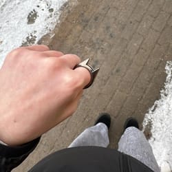 outdoor survival self-defense finger ring multi functional emergency safety tool