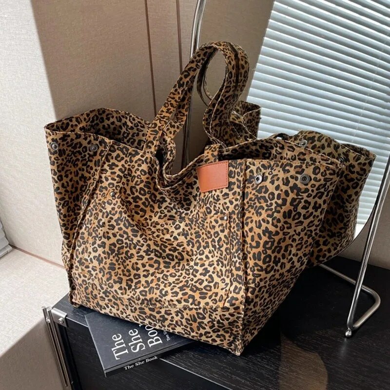 Leopard Pattern Tote Bag Vintage Canvas Shoulder Bag For School Work And Shopping Large Capacity Ha 0