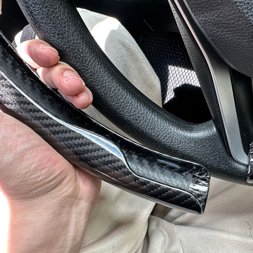 Luxury Carbon Fiber Non Slip Steering Wheel Cover Breathable Auto Protector 1
