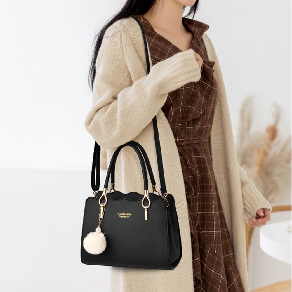 Fashionable Shoulder Crossbody Bag For Middle Aged Moms Large Capacity Womens Handbag With Pendant 0