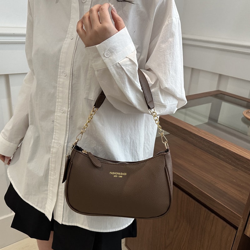 Light Luxury Cherry Pendant Shoulder Bag Elegant Casual Dumpling Design Underarm Bag For Women 3