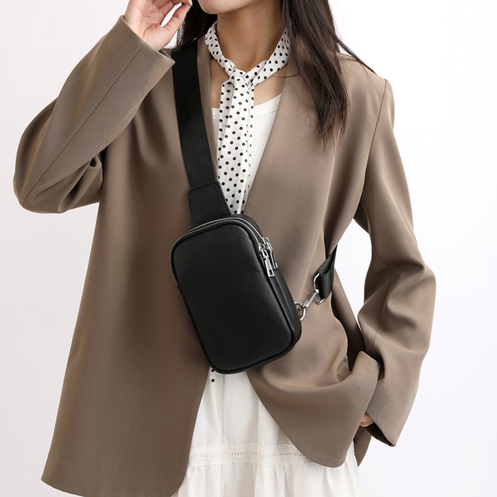 Minimalist Genuine Leather Crossbody Bag Luxury Designer Small Chest Bag For Unisex Daily Travel 2