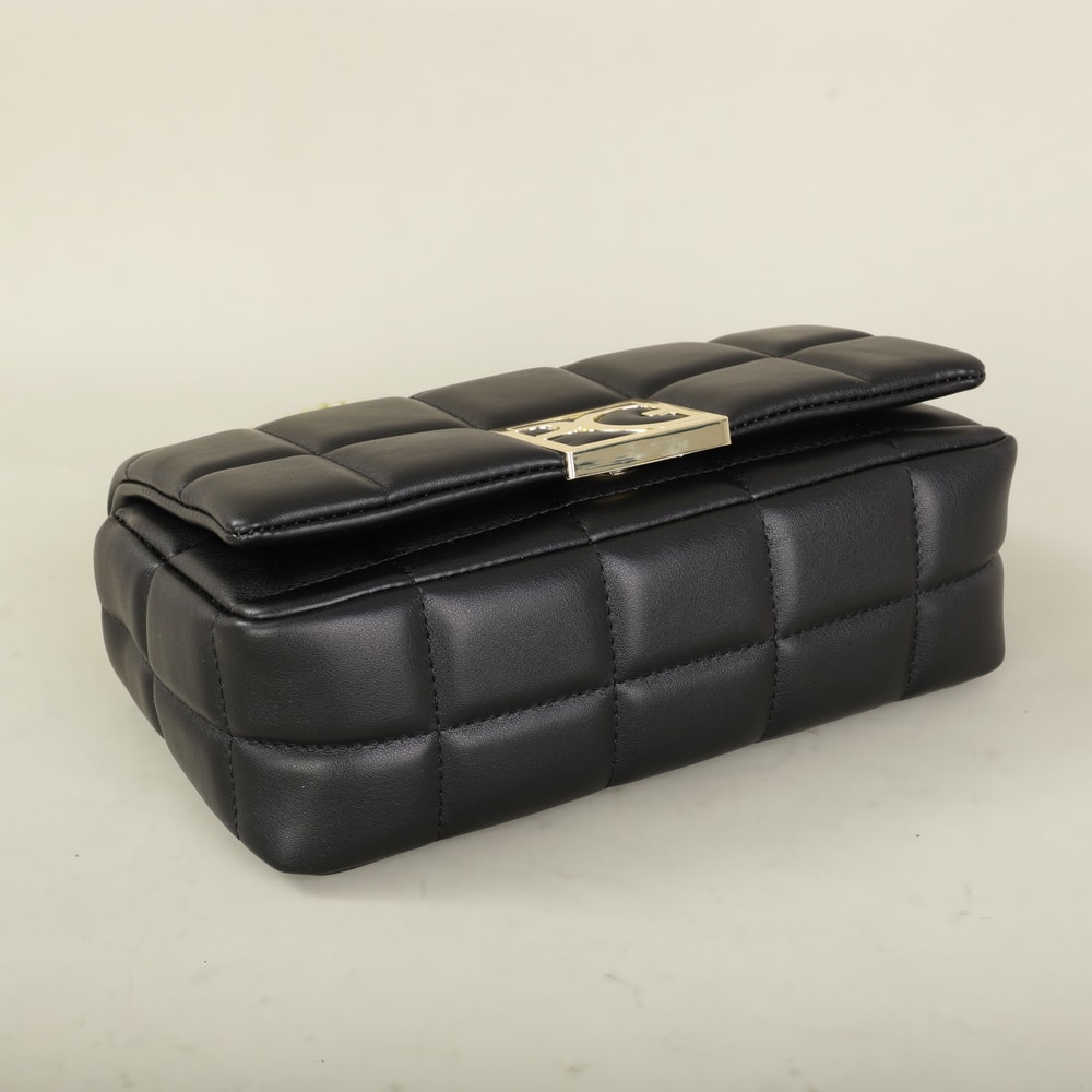 Luxury Womens Shoulder Bag Lightweight Portable Fashion Crossbody Bag 1