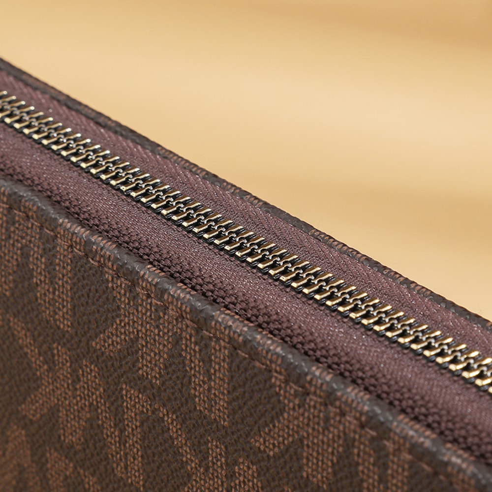 Fashionable Women Long Clutch Wallet With Wristlet And Single Zipper Design 1