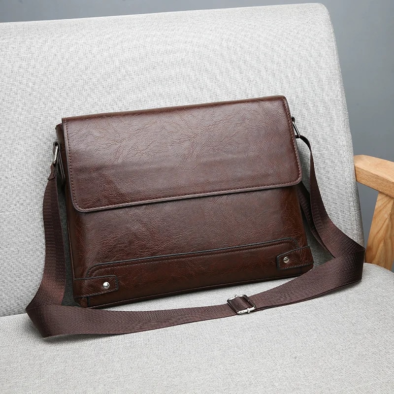 Mens Retro Leather Messenger Bag Casual Business Travel Shoulder Bag 2