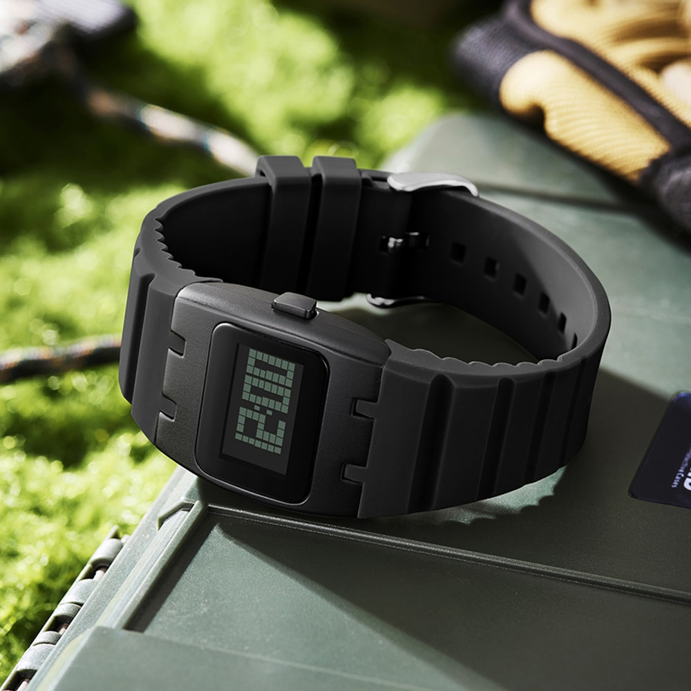 Waterproof Multifunctional Sports Watch Trendy Silicone Strap Fashionable Electronic Watch for Active Lifestyles