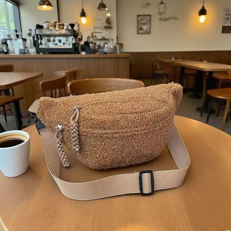 Mens Womens Casual Plush Chest Bag Fashionable Daily Crossbody Shoulder Bag For Commuting 7