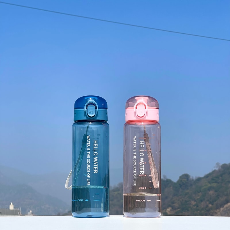 Leak Free Sports Water Bottle BPA Free Lightweight Portable For Hiking Gym And Travel 3