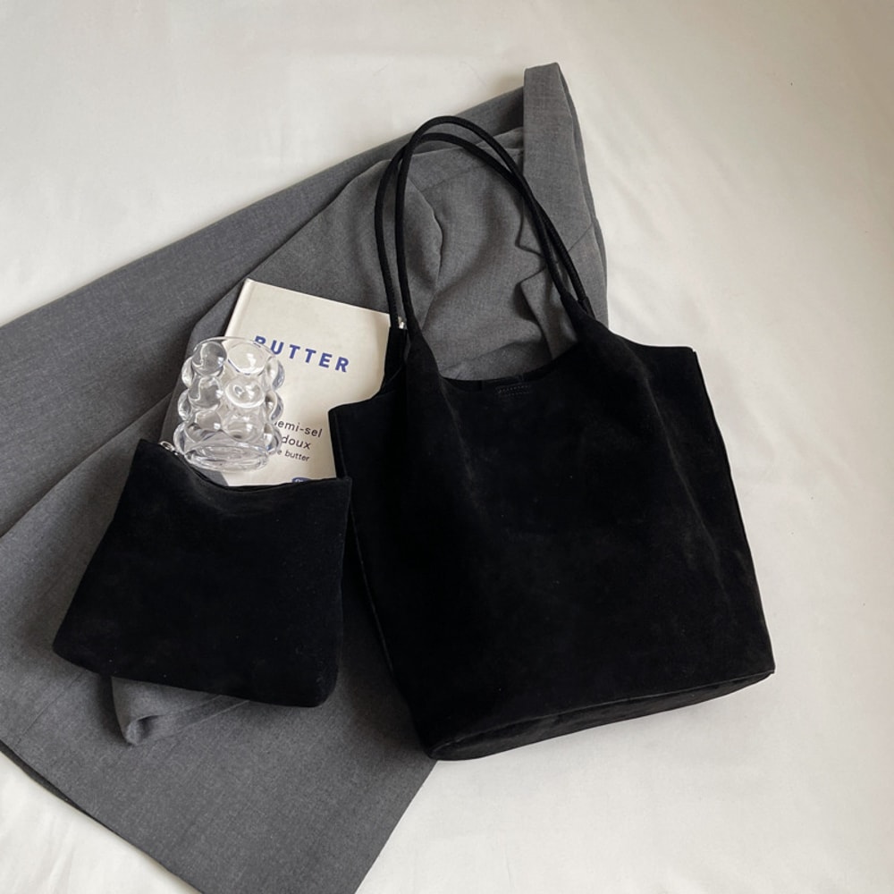 Vintage PU Leather Shoulder Bag for Women Chic Underarm Commuting Handbag Versatile Hot Sale Purses