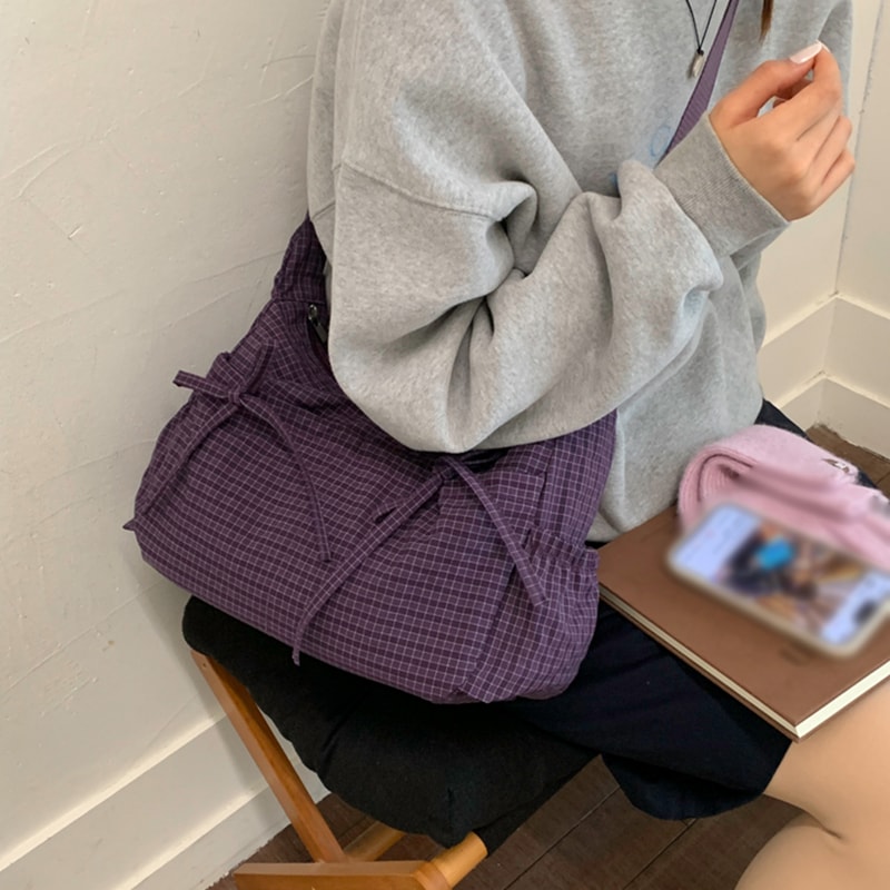 Retro Grid Single Shoulder Bag Large Capacity Stylish Versatile For School Work And Commuting Unis 5