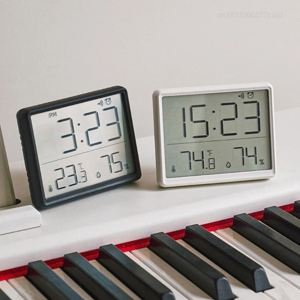 Multifunctional Temperature And Humidity Monitor With Clock Digital Hygrometer Thermometer For Home 3