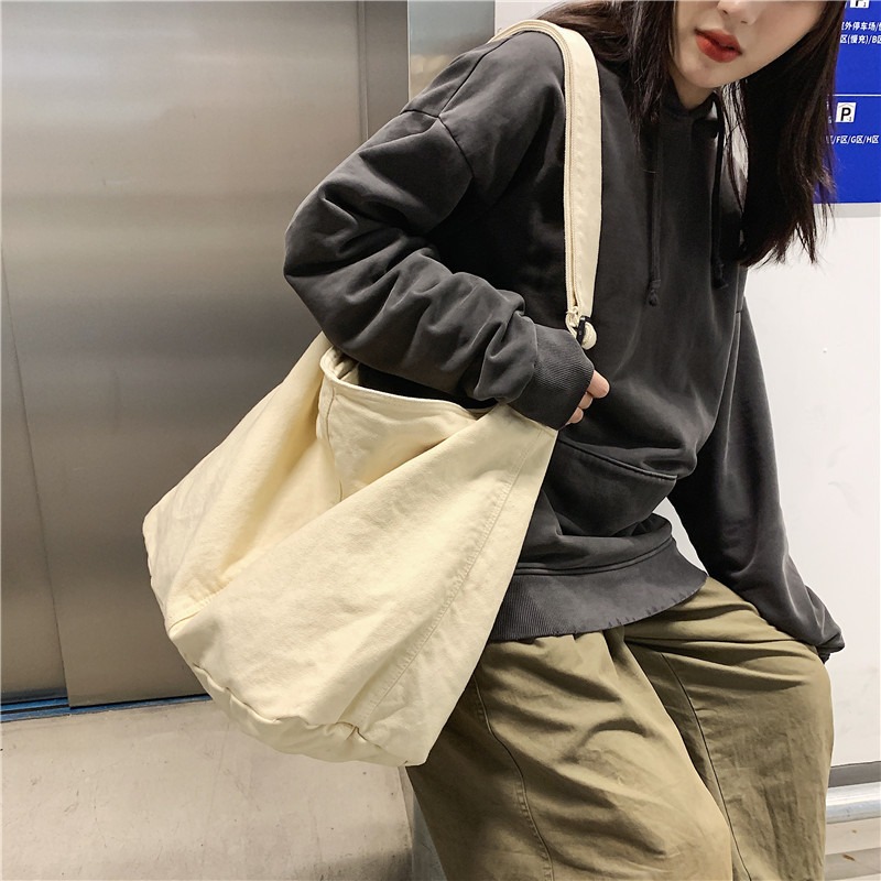 Stylish Canvas Tote Bag For Daily Use Trendy Outer Bag With Versatile Functionality 1