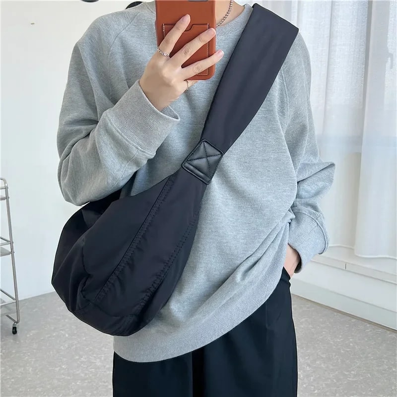 Large Capacity Casual Nylon Shoulder Bag for Women Fashionable & Practical Crossbody Hobos Bag for Summer