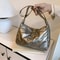 Fashionable Quilted Hobo Bag for Women Large Capacity Winter Tote Padded Shoulder Bag for Casual Commuting