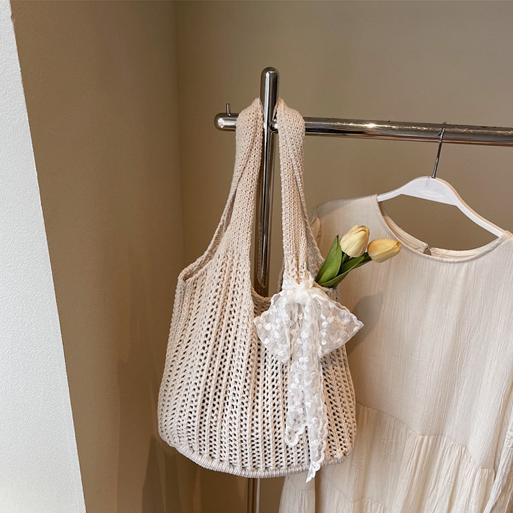 Summer Straw Beach Tote Bag for Women Hollow Out Weave Handbag with Lace Detail