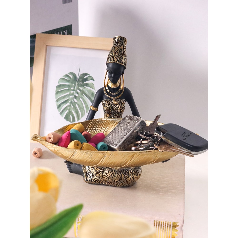 Vintage Girl Holding Plate Sculpture Home Office Decorative Ornament Artistic Collectible Desk Dec 2