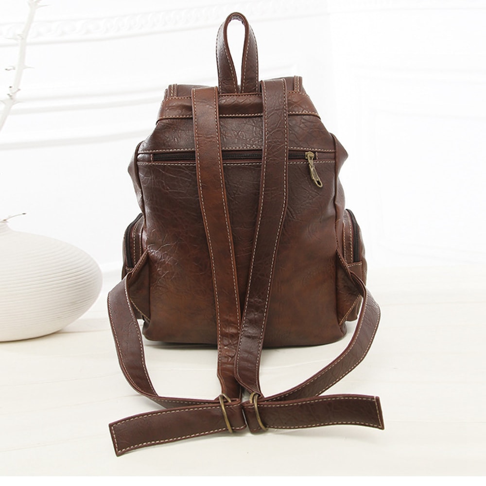 Trendy Retro Shoulder Backpack for Women Stylish Fashion Bag for Students and Casual Outings