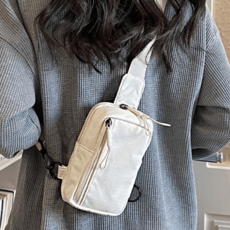 Multifunctional Nylon Chest Bag Waterproof Lightweight Crossbody Bag for Men & Women, Ideal for Active Lifestyles