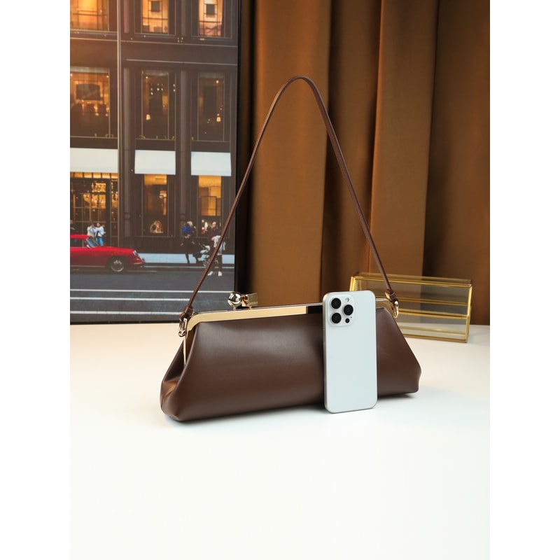 Premium Banquet Trend Women's Alloy Clip Single Shoulder Baguette Bag Elegant Dinner & Messenger Bag for Every Occasion