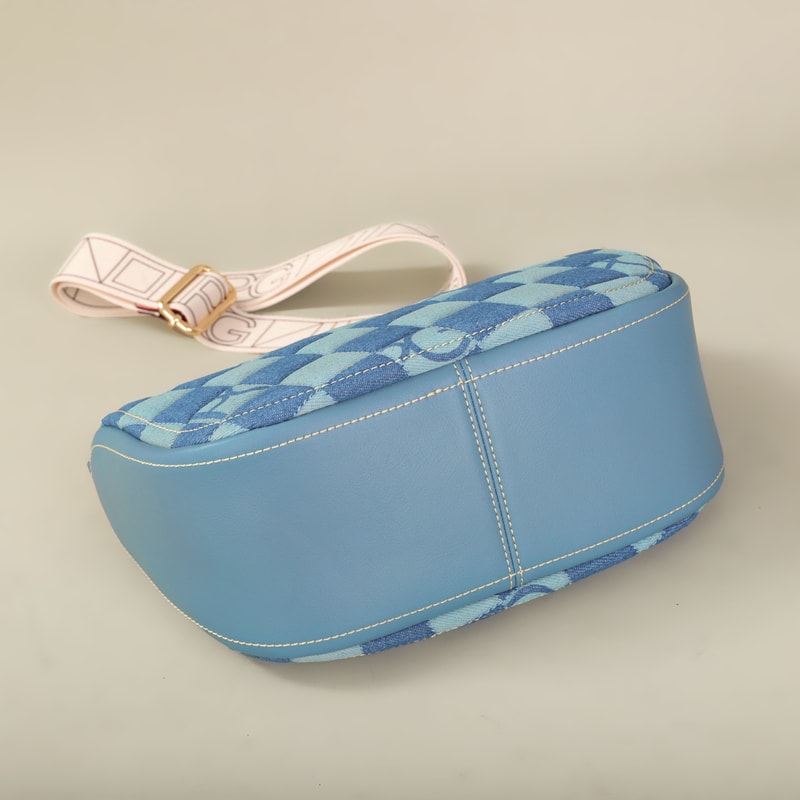 Light Luxury Womens Crossbody Shoulder Bag Fashionable Versatile 1