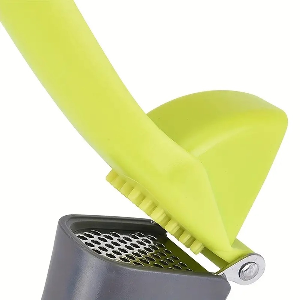 Compact Garlic Press Tool For Crushing Squeezing Essential Kitchen Accessory 3