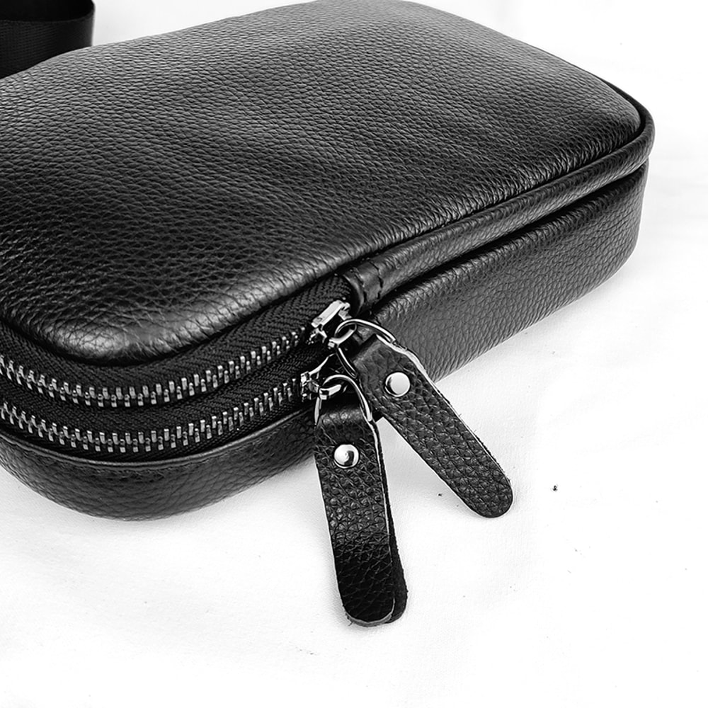 Mens Leather Crossbody Sling Bag For Hiking Travel And Outdoor Sports 4