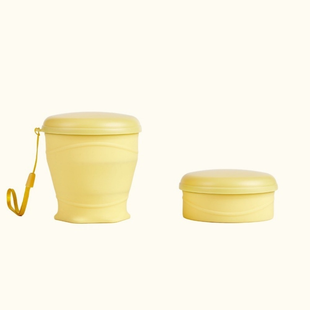 Foldable Silicone Travel Cup with Lid Compact Portable & Durable Water Cup for Camping Travel & Outdoors