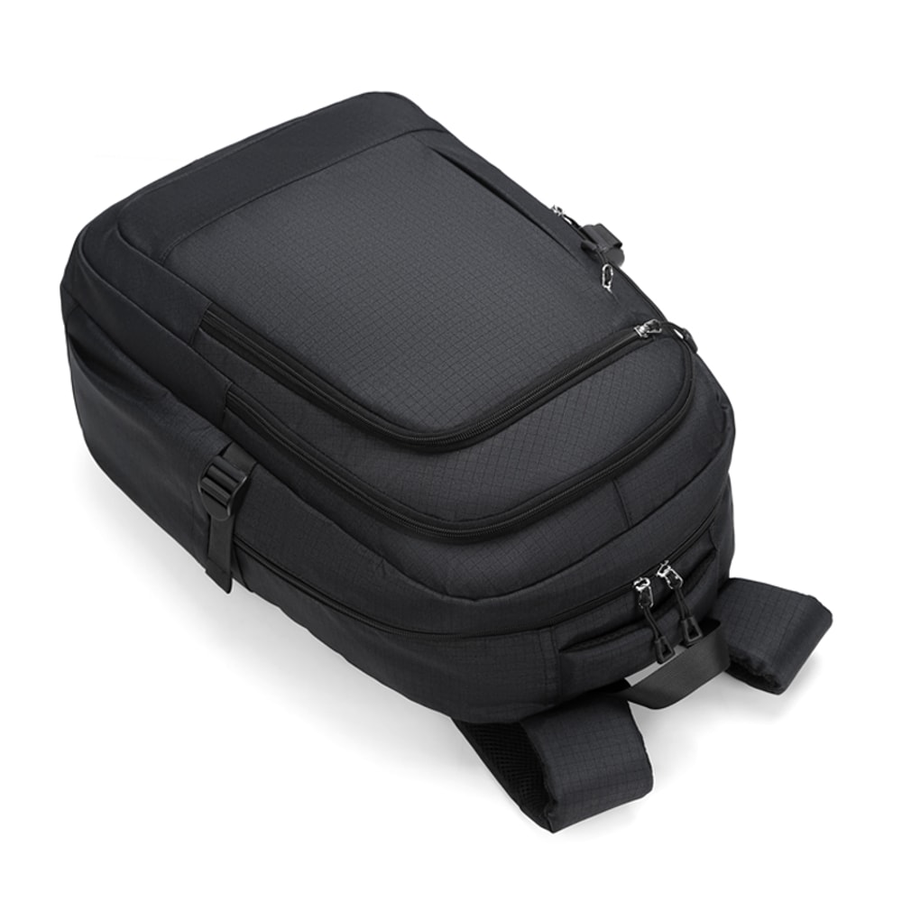 Large Capacity Travel Backpack For Men And Women Simple And Fashionable Computer Backpack 1