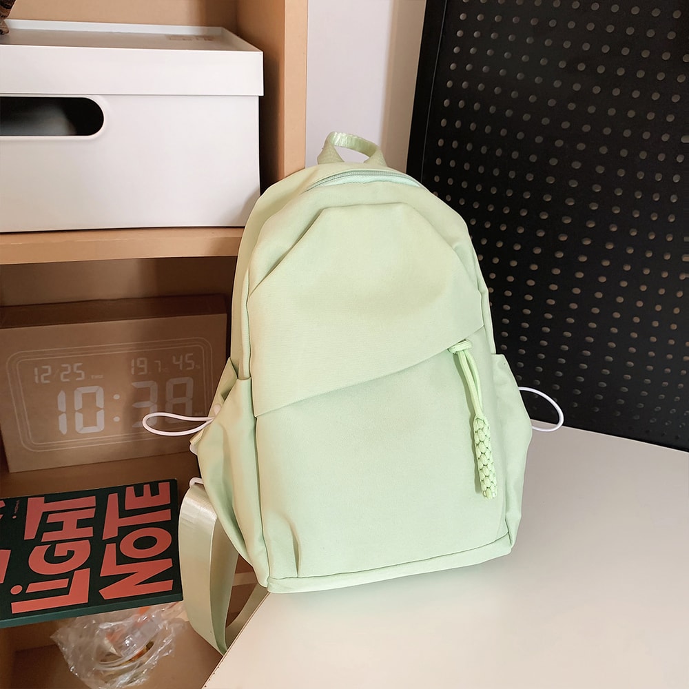 Mens and Womens Ultra Lightweight Shoulder Crossbody Chest Bag Stylish and Practical