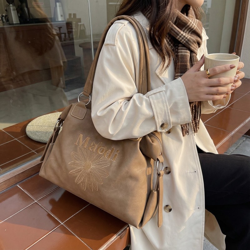 Retro Suede Tote Bag Large Capacity Handbag For Women Casual Commuter Shoulder Bag 1