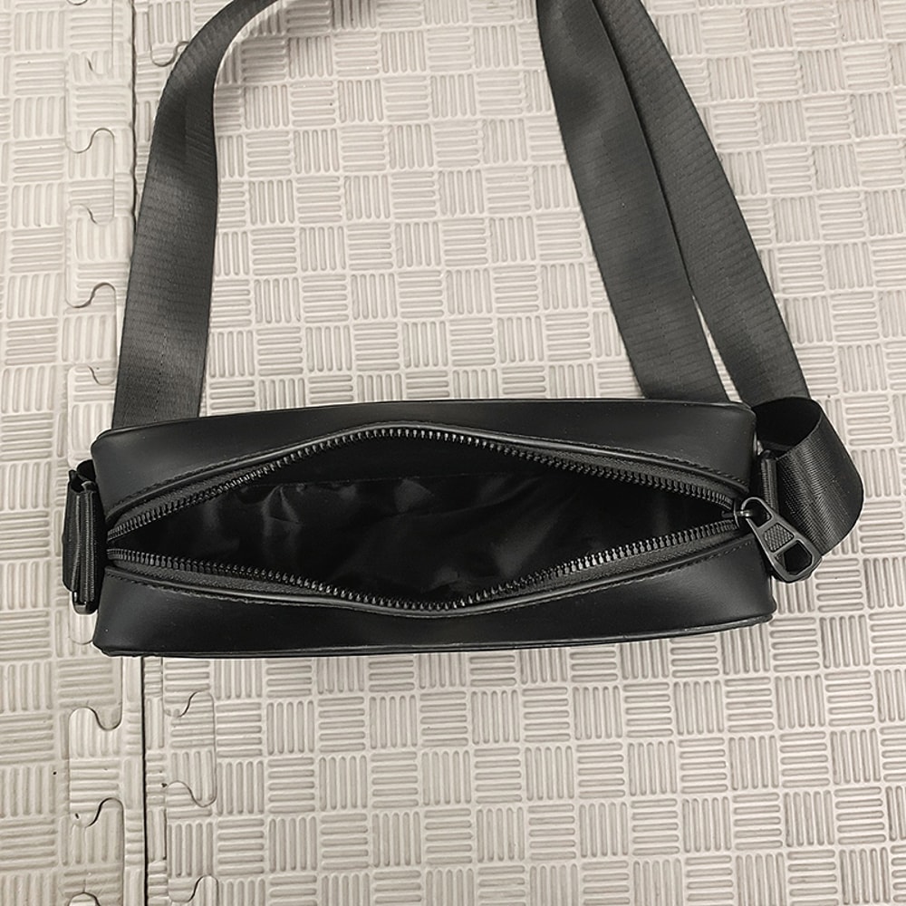 Minimalist PU Leather Small Crossbody Bag Lightweight Unisex Shoulder Bag 3