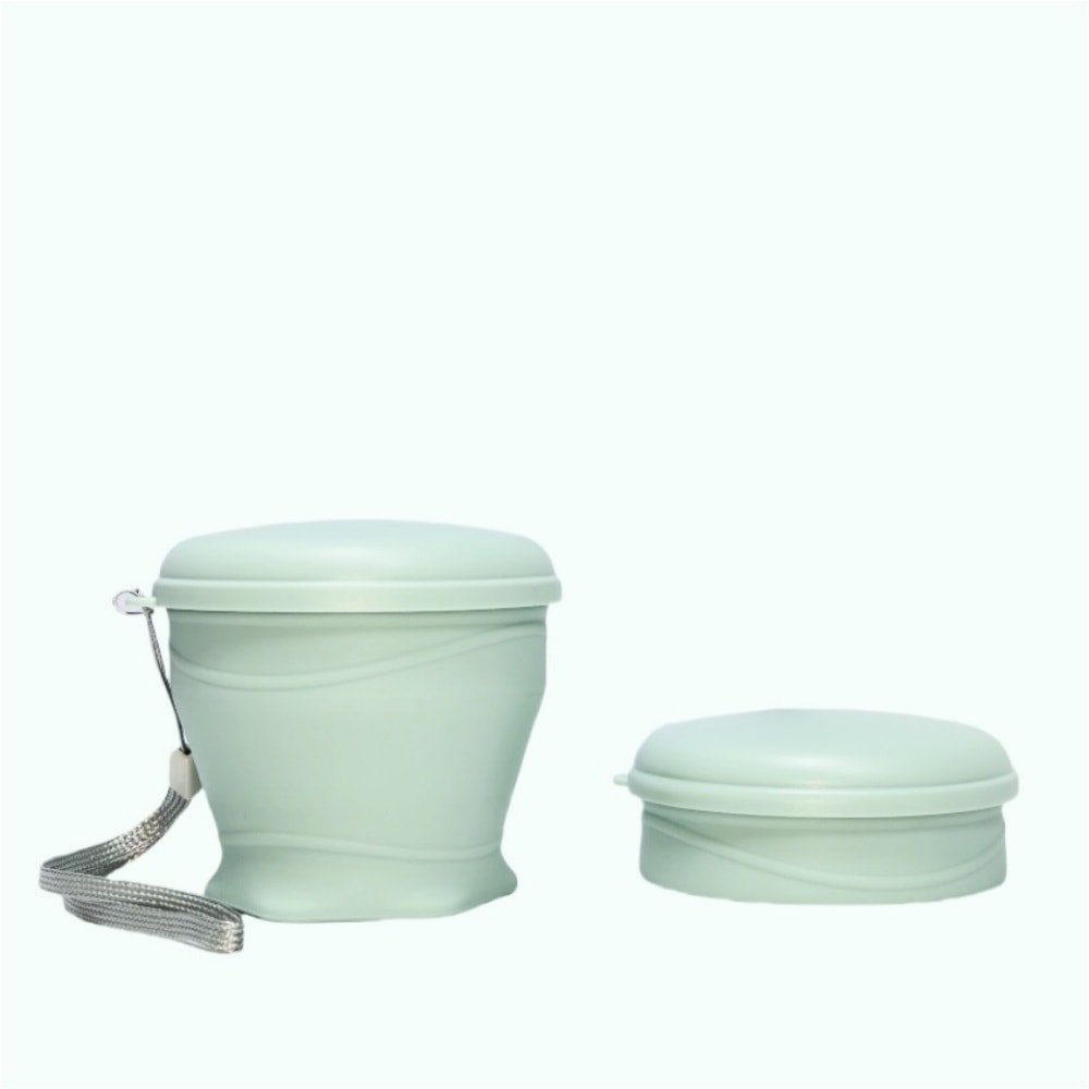 Silicone Foldable Travel Cup with Lid Compact Portable & Leakproof Camping Water Cup