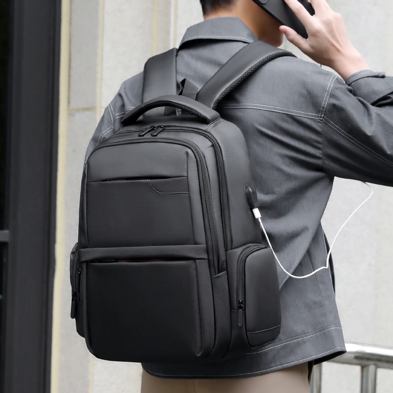 Business Backpack for Men Large Capacity Computer Bag Lightweight Travel Backpack for Students & Professionals