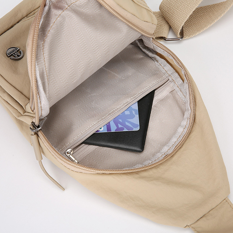 Large Capacity Nylon Messenger Bag Waterproof Lightweight Crossbody Chest Bag For Women 2