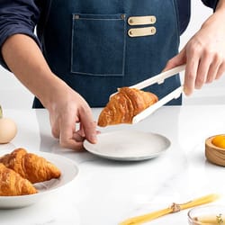 heat resistant silicone kitchen tongs for cooking, bbq and salad serving