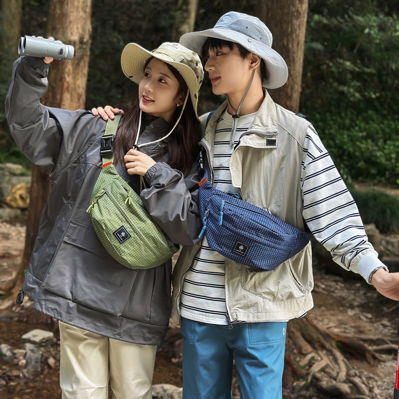 Outdoor Sports Chest Bag For Phone Lightweight Stylish Ideal For Running Hiking And Cycling 1