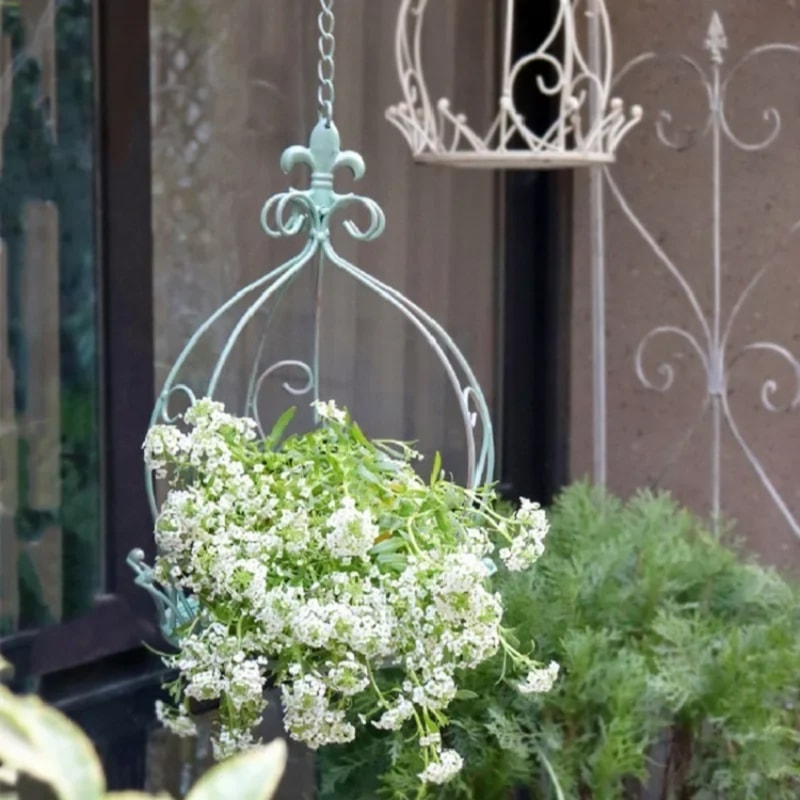Retro Metal Hanging Flower Basket Sturdy Wall Mount Rack For Outdoor Indoor Garden Decor 2